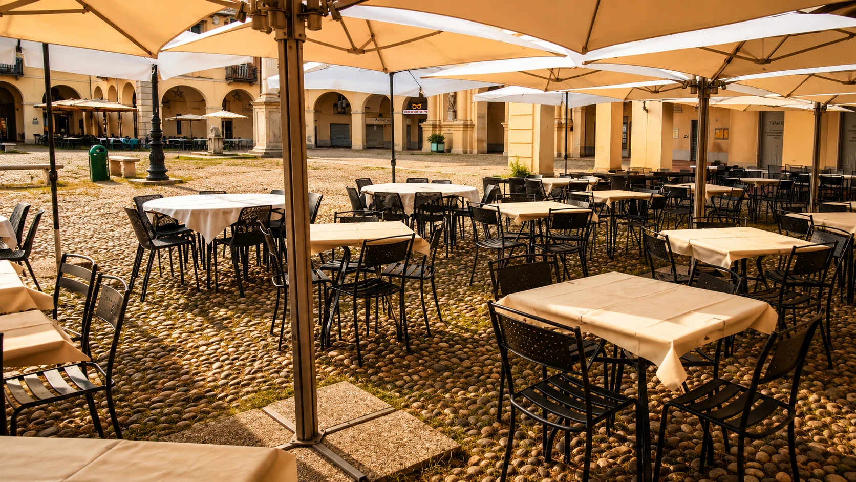 Dehors esterno di Nuova Cernaia su Piazza Annunziata a Venaria Reale